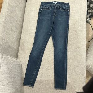 Good American good legs skinny jeans